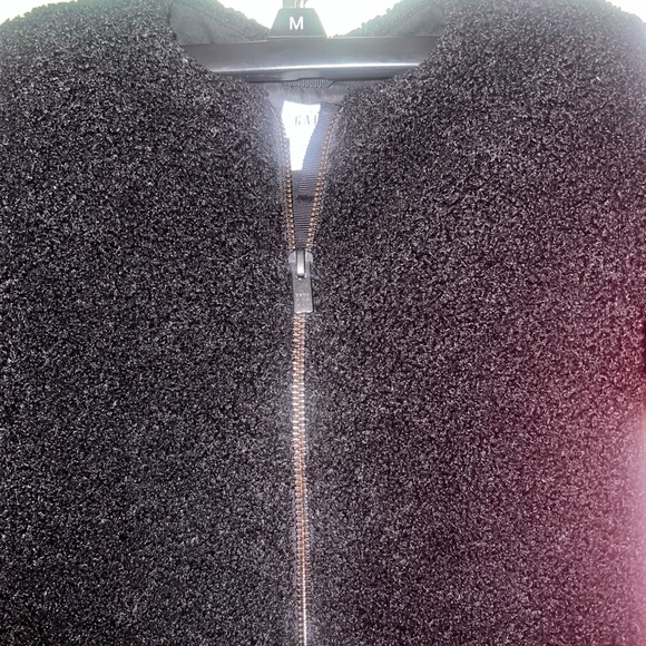 BabyGAP size 3. Sherpa/fleece coat. Can be dressy or casual…EUC! - Picture 2 of 4